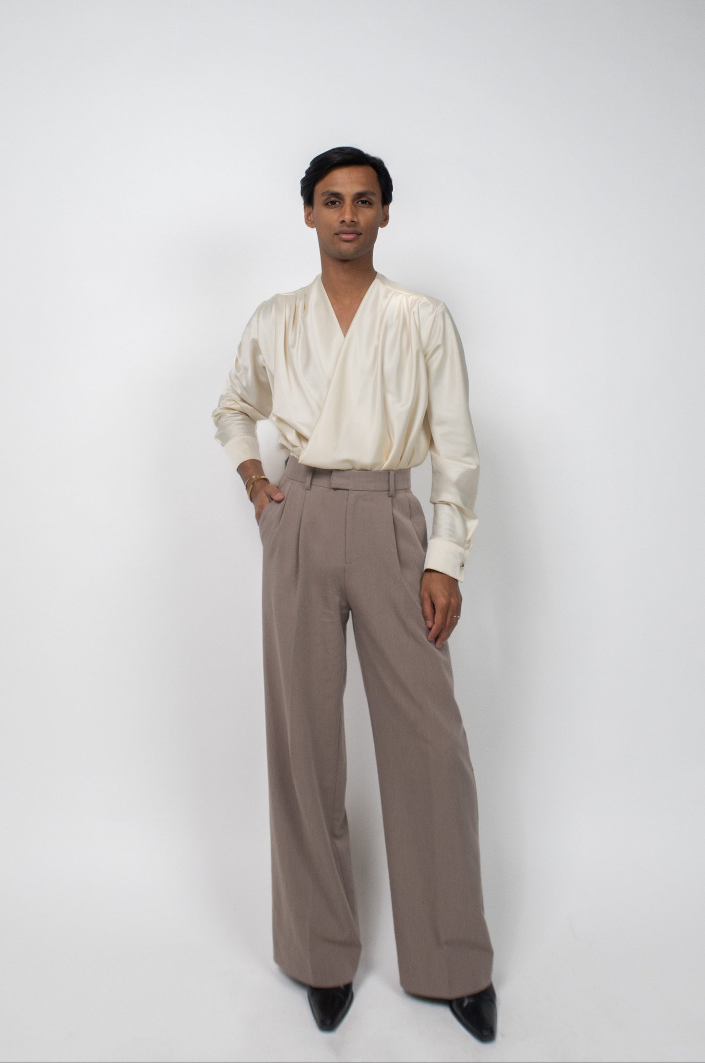 THE DAYE TROUSERS - Light Taupe