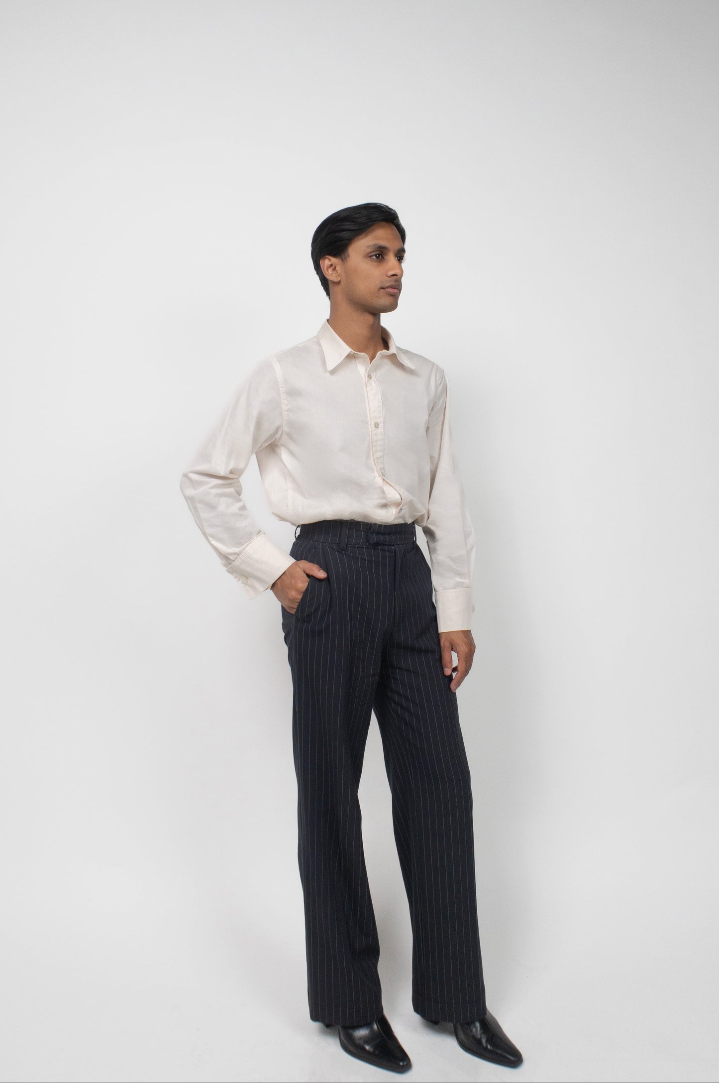 THE DAREN TROUSERS PINSTRIPE - Navy