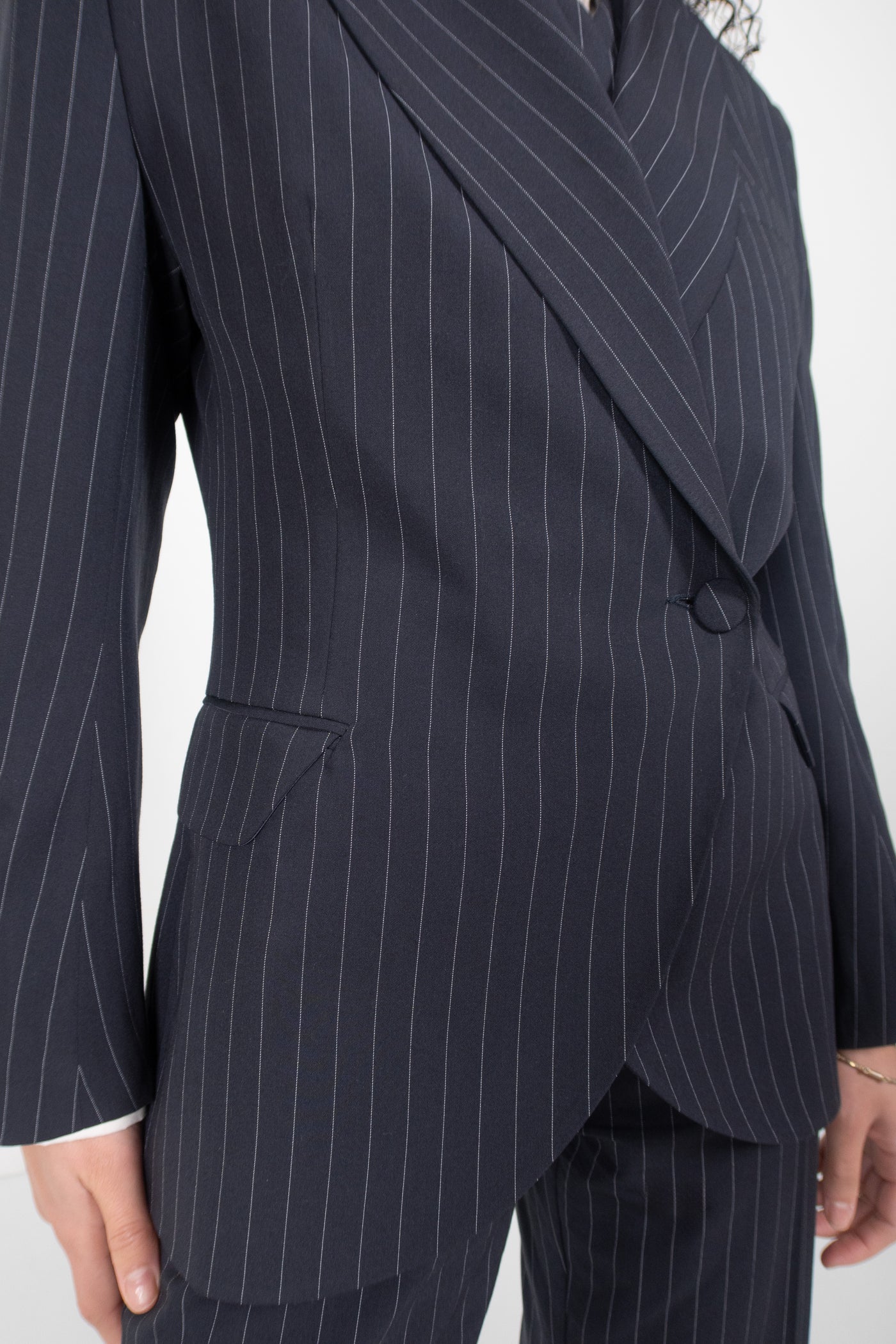 THE ELLIS BLAZER PINSTRIPE - Navy