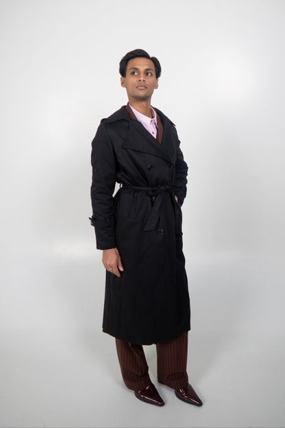 THE IVEN TRENCH - Black